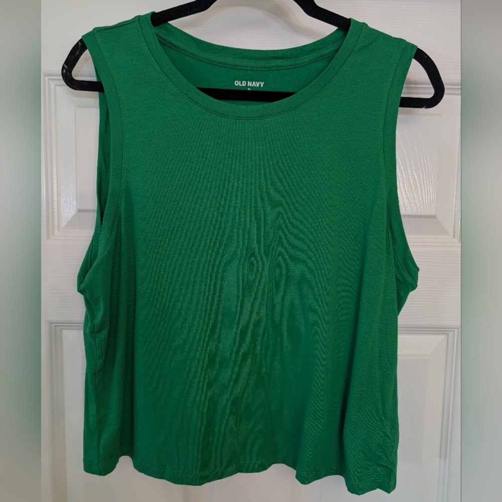 NWT OLD NAVY Cropped Sleeveless Tank Top Tee Shirt